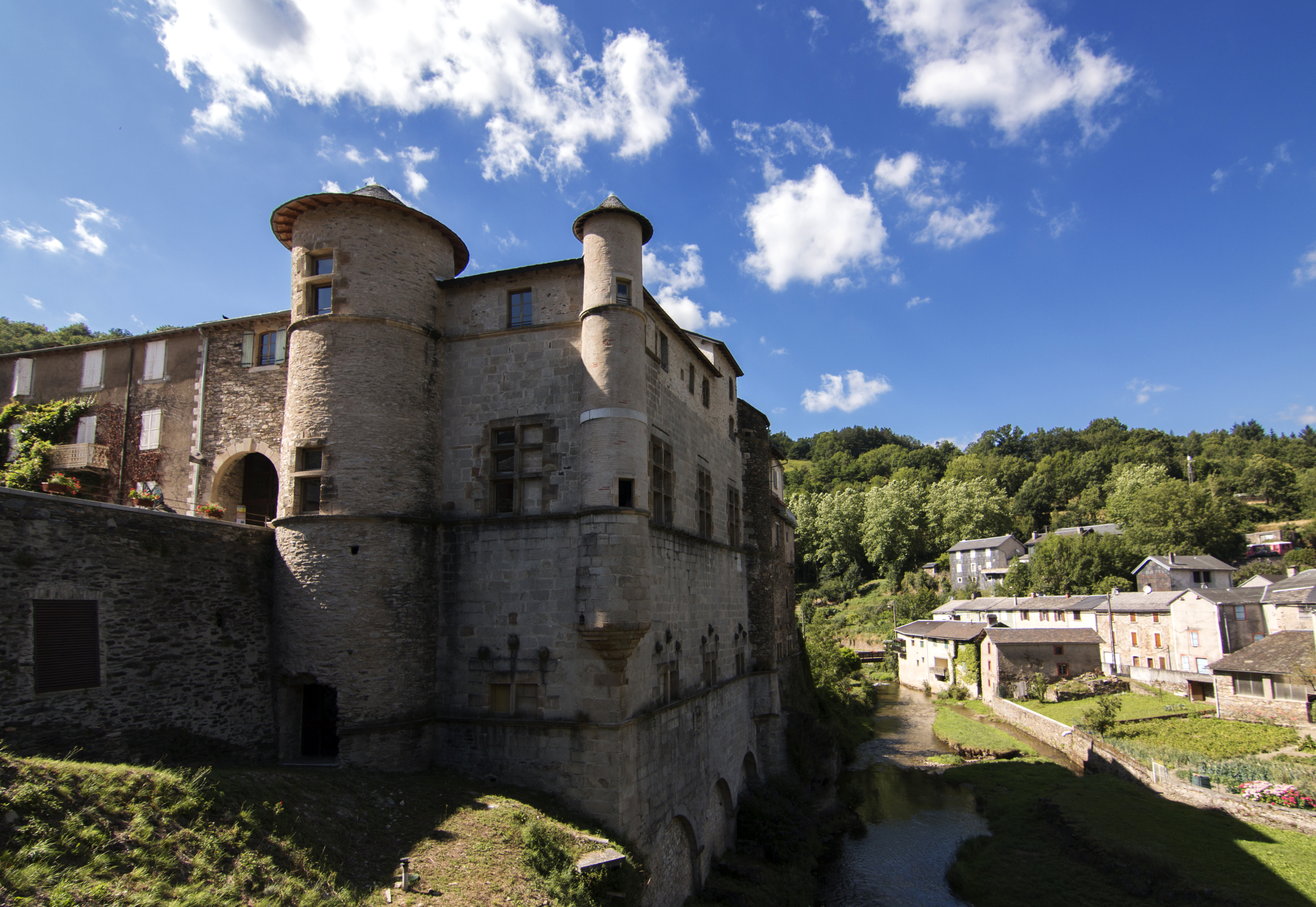 copie_de_occitanie_-_tarn_-_lacaze_-_chateau_-_margaux_ricard_2.jpg