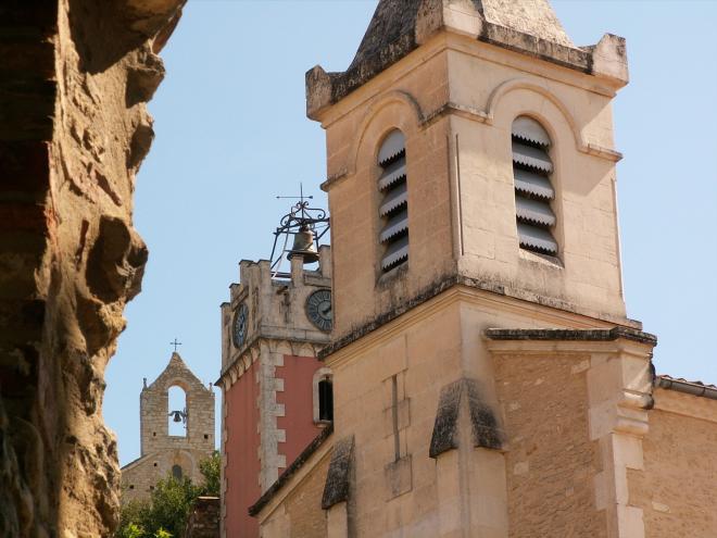 Région Occitanie - Vénéjan Occitanie_-_gard_-_venejan_-_les_trois_clochers_-_photo_mairie_3_1