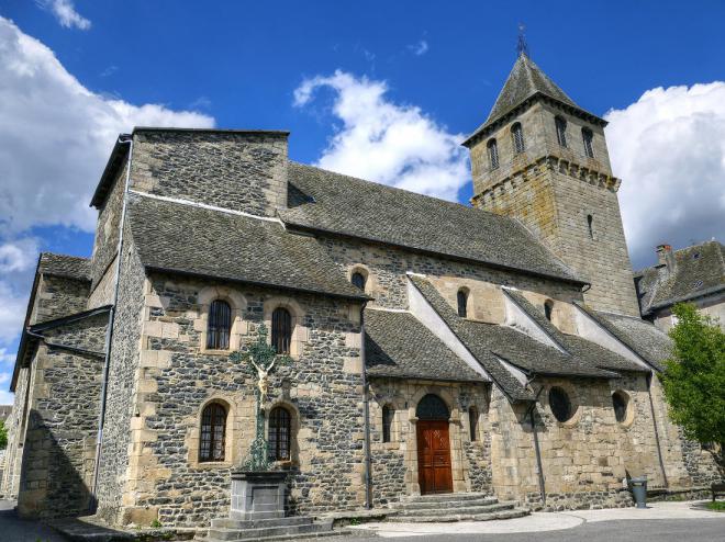 Eglise de Pleaux ©Frederic Angot ©Frédéric Angot