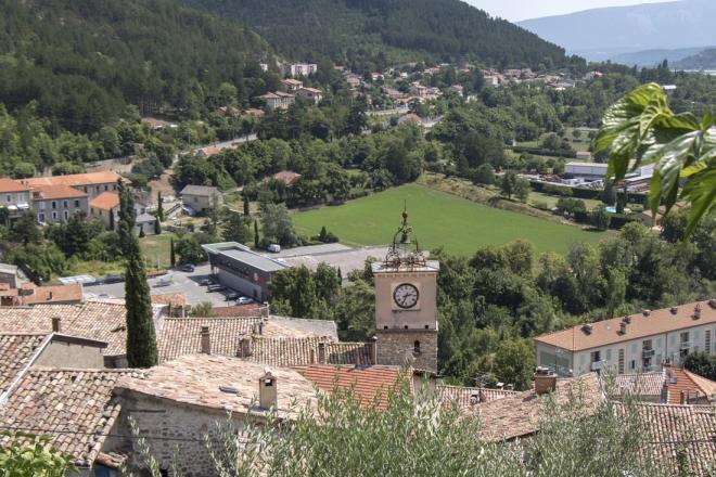 Hautes-Alpes  -  Serres Serres_vue_generale-patrick_domeyne_54red