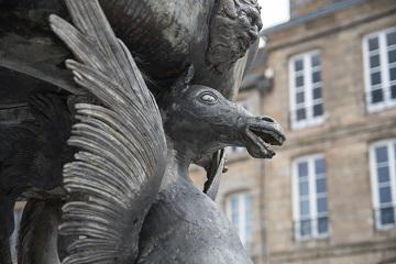 Statue Guingamp - crédit photo PCC Bretagne 