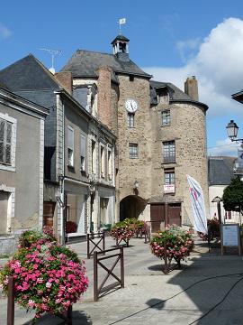 porte angevine - crédit photo : mairie de Pouancé