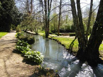 Nanteuil-en-Vallée