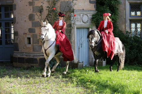 te-suzanne_animation_equestre_credit_roland_gaillard